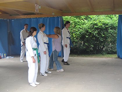 Karate Kids bei der Campingkirche